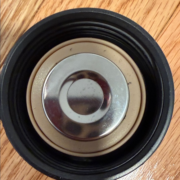 Smart Cup Red Stainless Steel Thermal Insulation Cup LED Temp Display 500ml - Picture 10 of 11